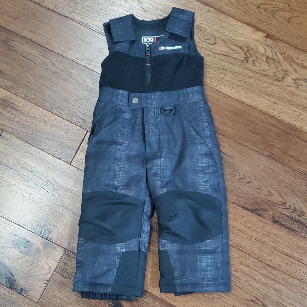 OshKosh B'gosh Black Insulated Snow Bibs